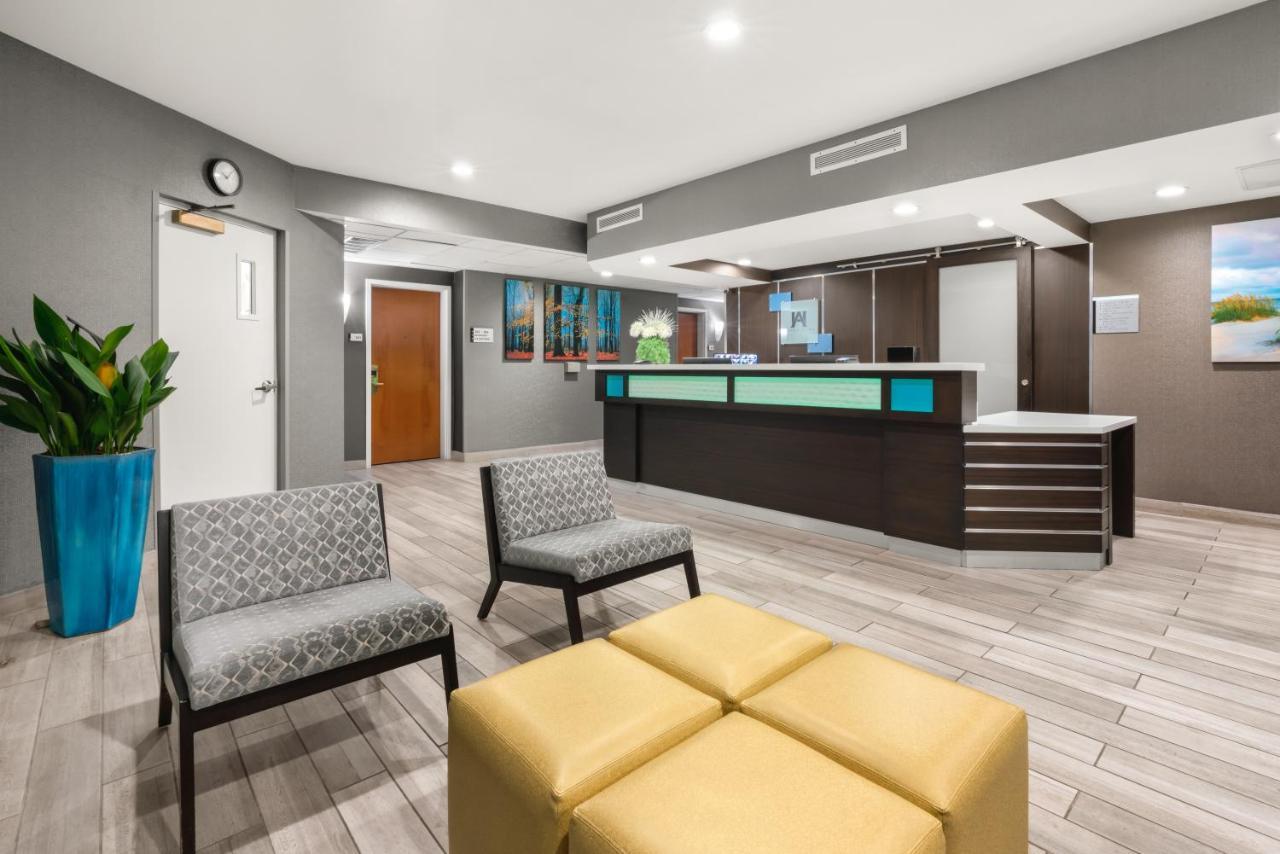 Hotel Aura Sfo Airport Free Shuttle San Bruno Bagian luar foto
