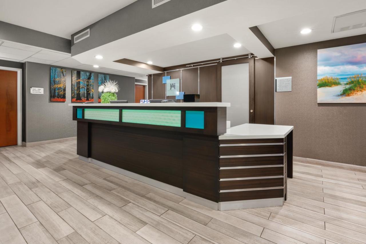 Hotel Aura Sfo Airport Free Shuttle San Bruno Bagian luar foto