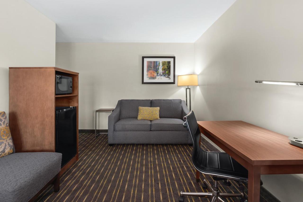 Hotel Aura Sfo Airport Free Shuttle San Bruno Bagian luar foto